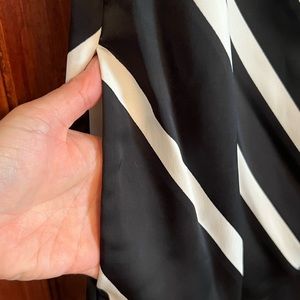 NWT Black and white Aline dress Sz S